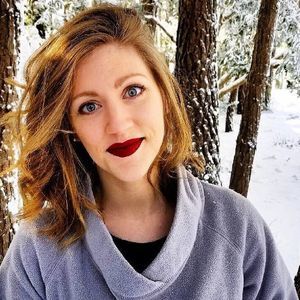 Meet your Posher, Abby